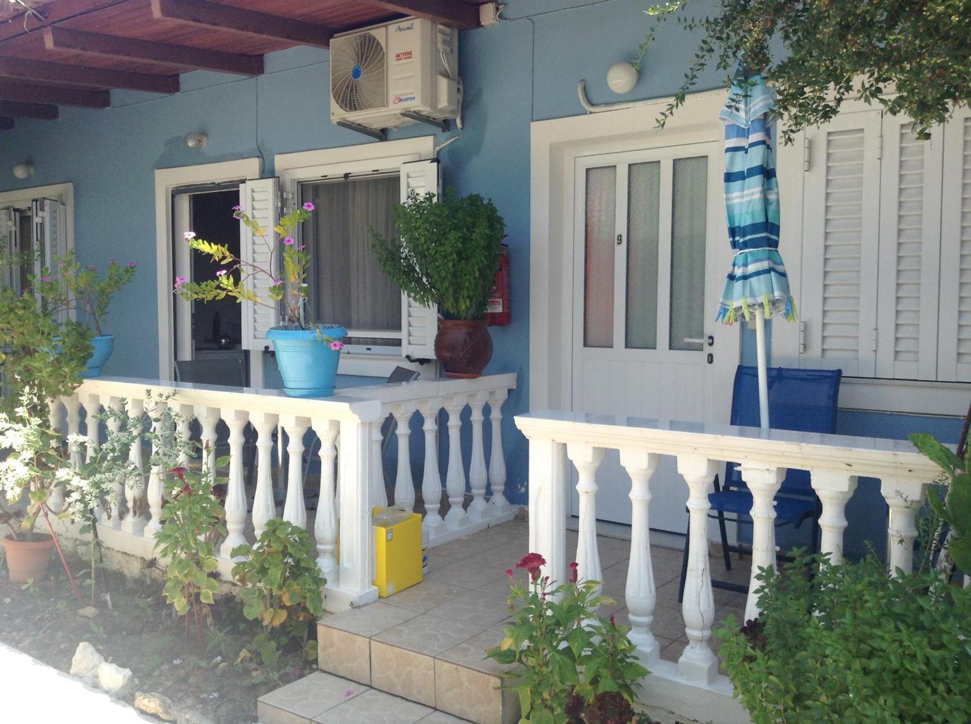 Dina Studios Kalamaki  Exterior photo